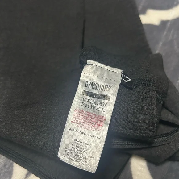 Gymshark women’s  Charcoal Leggings - Picture 4 of 4